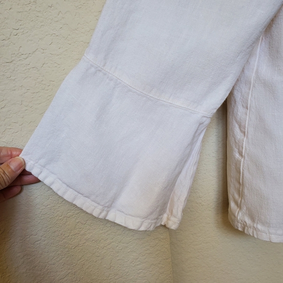 Bryn Walker Off White Linen Open Top. Size Medium - Picture 2 of 7